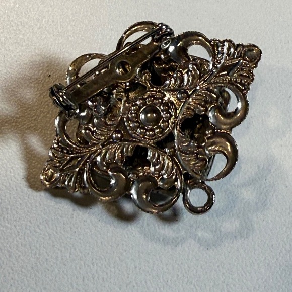 Vintage Style Silver Tone Brooch with Black and Clear Rhinestones - Picture 2 of 3